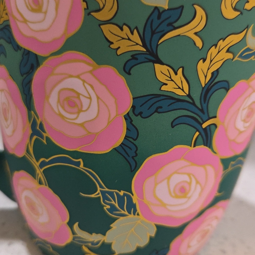 💚▪️Petal & Pearl ▪️Floral Rose Pattern Ceramic Mug in Forest Green - Picture 5 of 6
